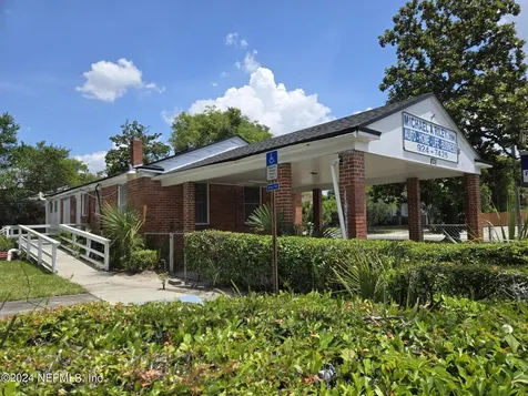 825 Edgewood Avenue W Jacksonville FL 32208
