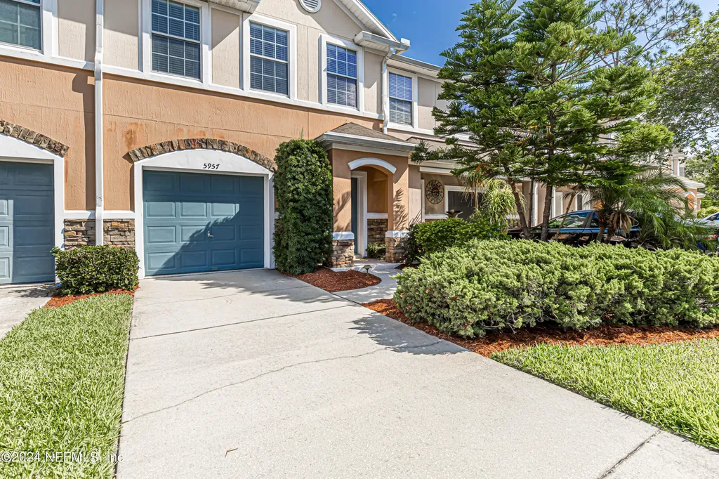 5957 Pavilion Drive Jacksonville FL 32258