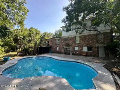 3741 Cove Court Jacksonville FL 32277