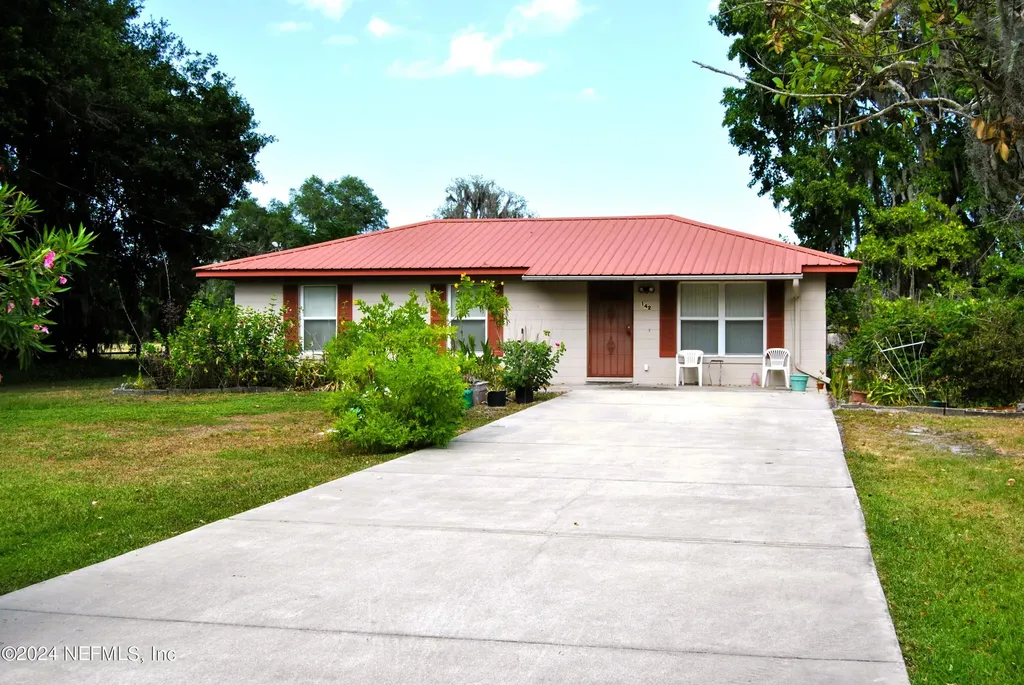 142 San Cristobal Avenue East Palatka FL 32131