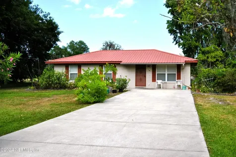 142 San Cristobal Avenue East Palatka FL 32131