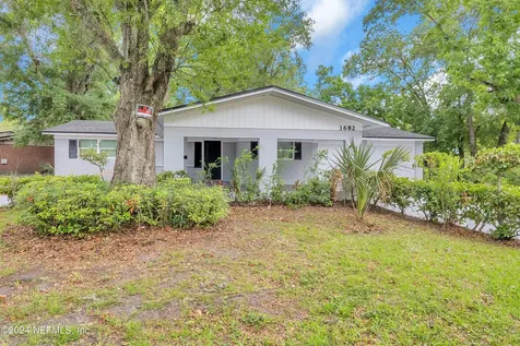 1682 Palmdale Street Jacksonville FL 32208