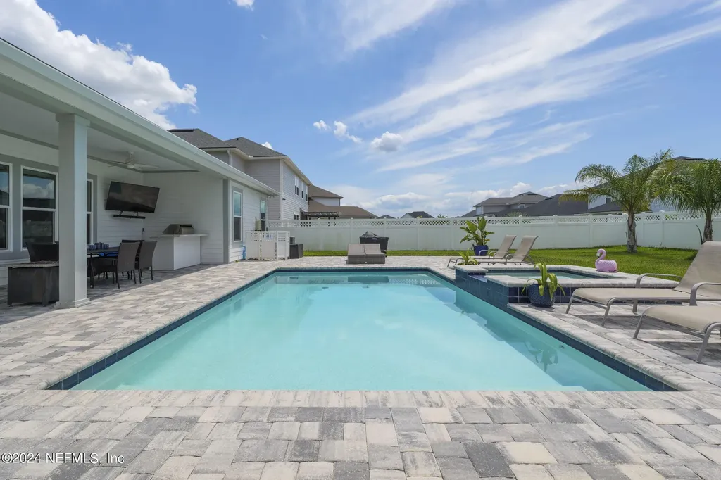 118 Thornton Court St. Augustine FL 32092