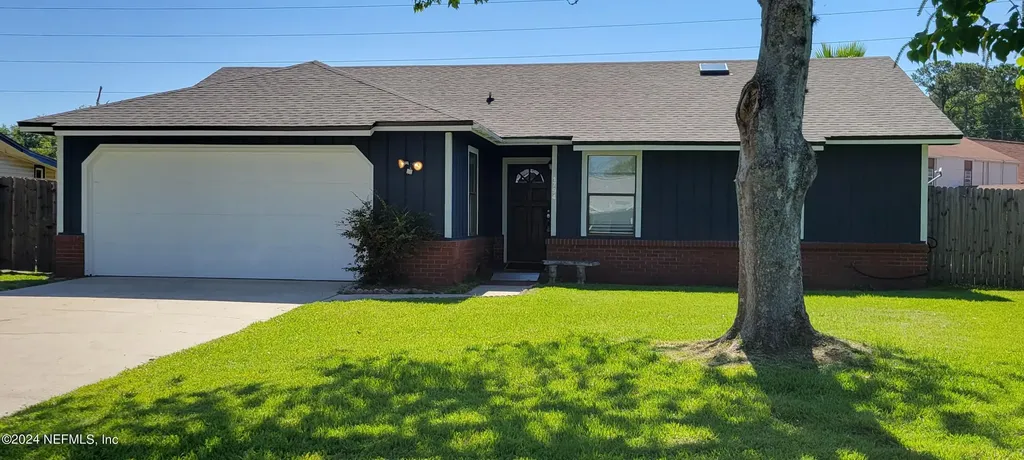 1794 Shannon Lake Drive Middleburg FL 32068