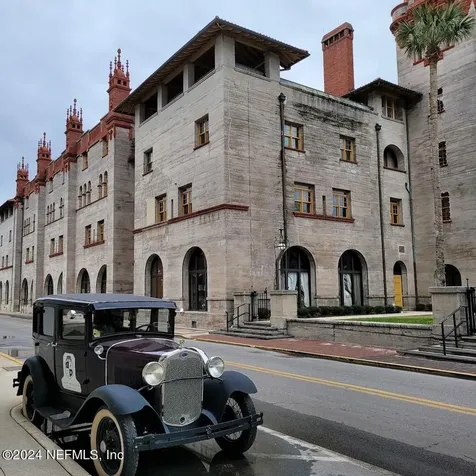 130 De Haven Street St. Augustine FL 32084