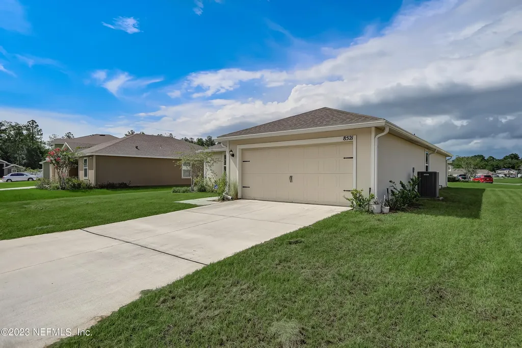 8521 Lake George Circle W Macclenny FL 32063