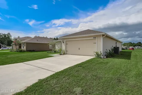 8521 Lake George Circle W Macclenny FL 32063
