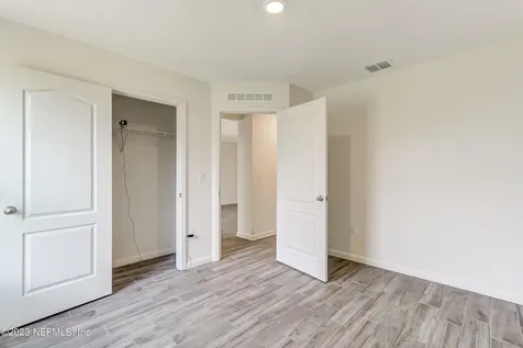 8521 Lake George Circle W Macclenny FL 32063