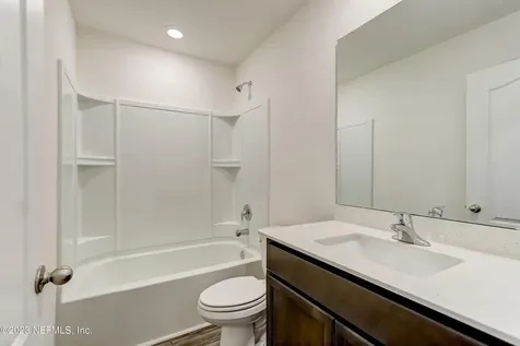 8521 Lake George Circle W Macclenny FL 32063