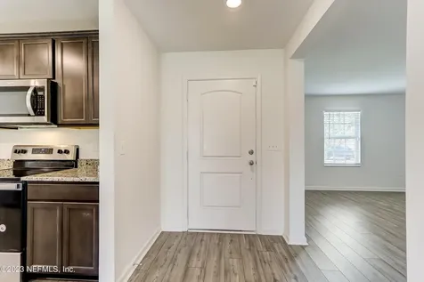8521 Lake George Circle W Macclenny FL 32063