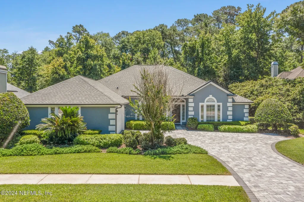 8761 Hampshire Glen Drive S Jacksonville FL 32256