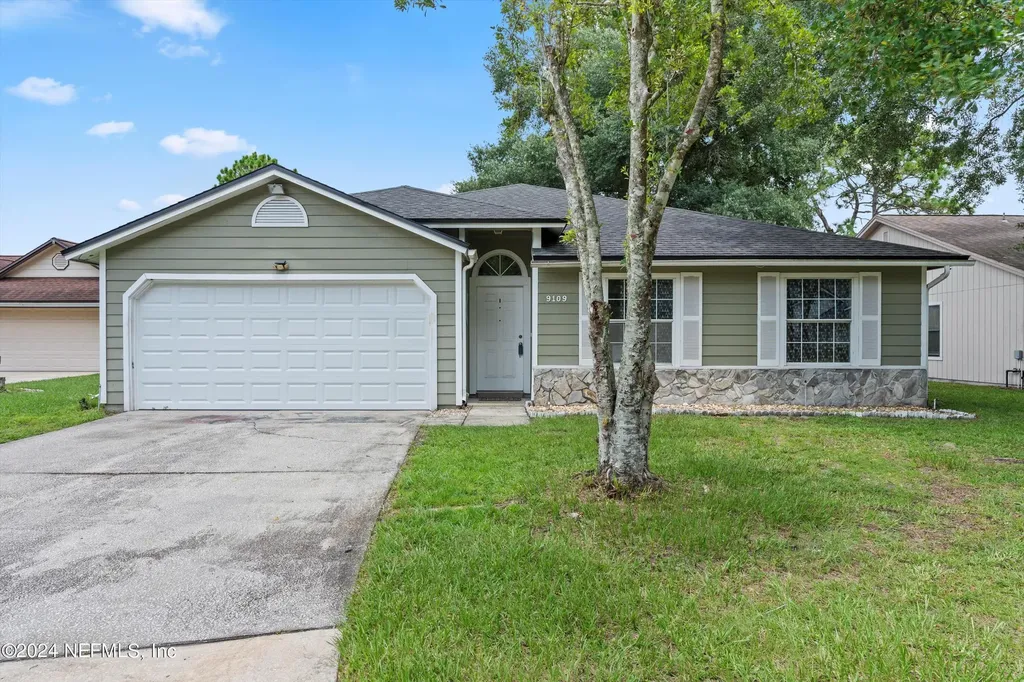 9109 Branchwater Court Jacksonville FL 32244