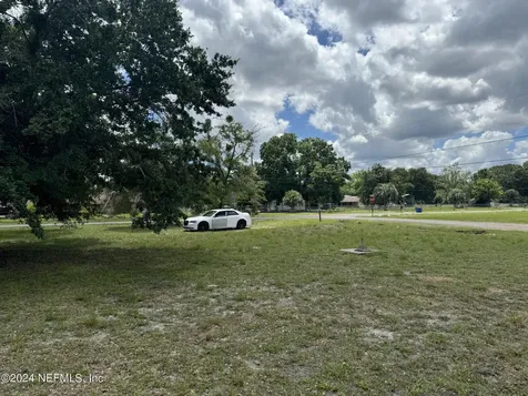 1598 Long Horn Road Middleburg FL 32068