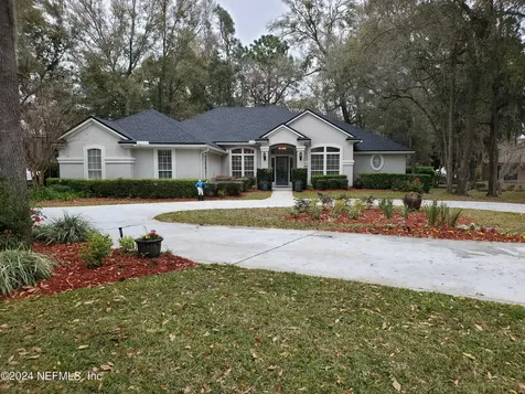 3582 Long Cove Court Green Cove Springs FL 32043