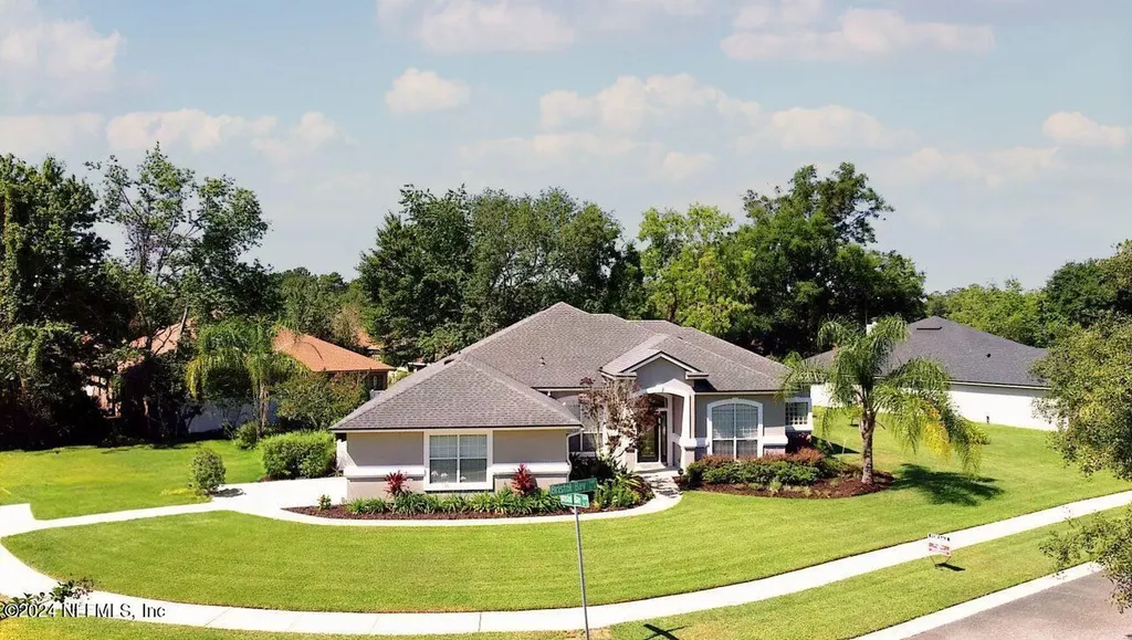 7826 Bristol Bay Lane E Jacksonville FL 32244