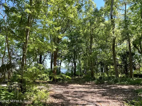 654 S Orange Avenue Green Cove Springs FL 32043
