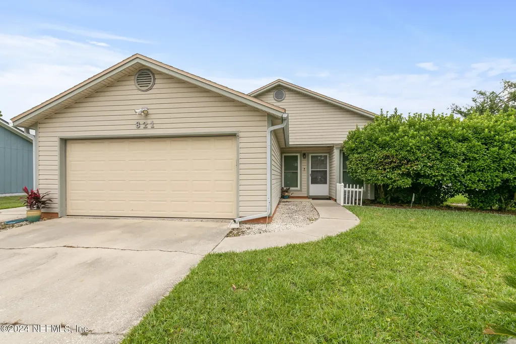 821 Aries Road W Jacksonville FL 32216