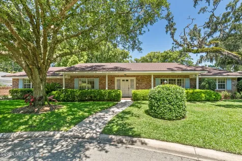 2215 Miller Oaks Court Jacksonville FL 32217