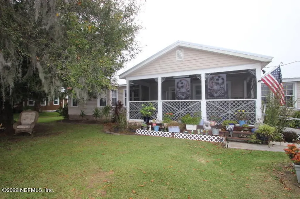 8360 Smith Road Hastings FL 32145