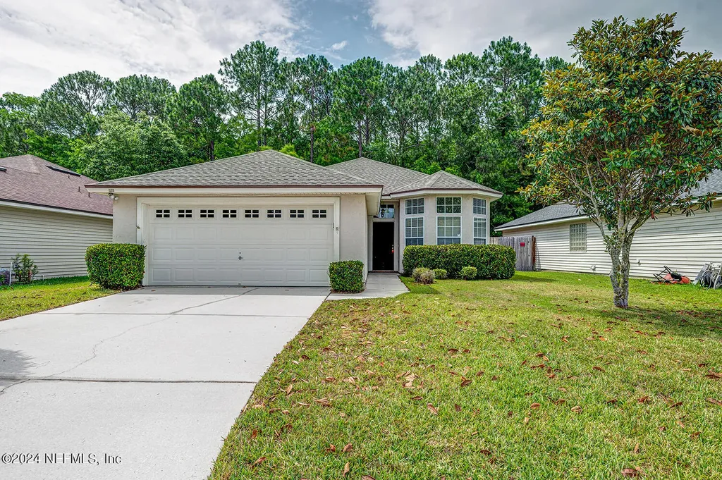 9141 Fallsmill Drive Jacksonville FL 32244
