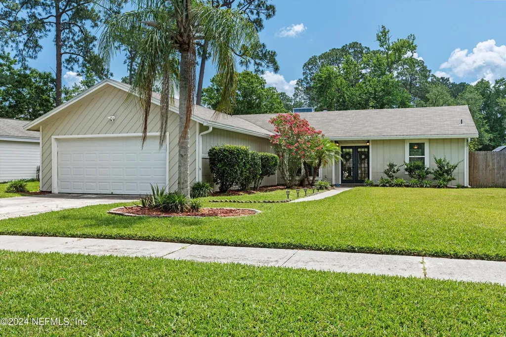 3296 Laurel Grove N Jacksonville FL 32223
