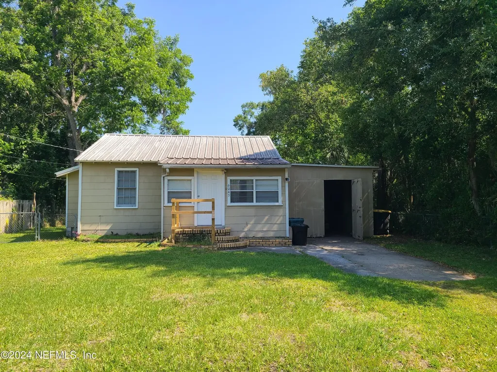 6043 Hyram Avenue Jacksonville FL 32210