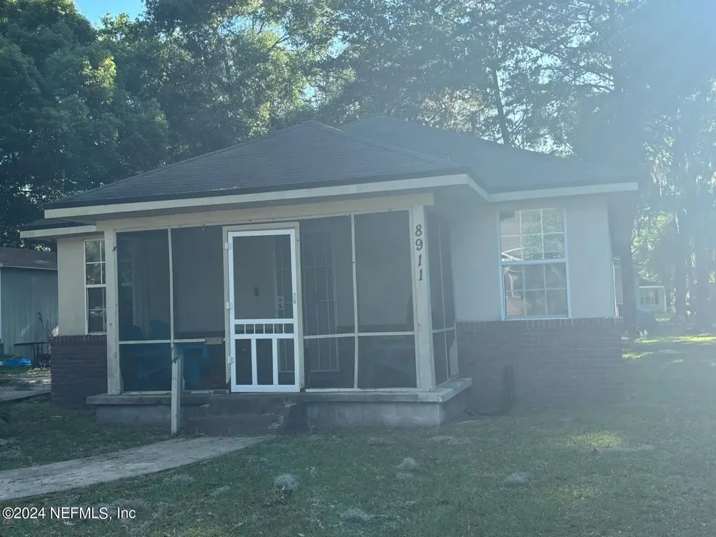 8911 9th Avenue Jacksonville FL 32208