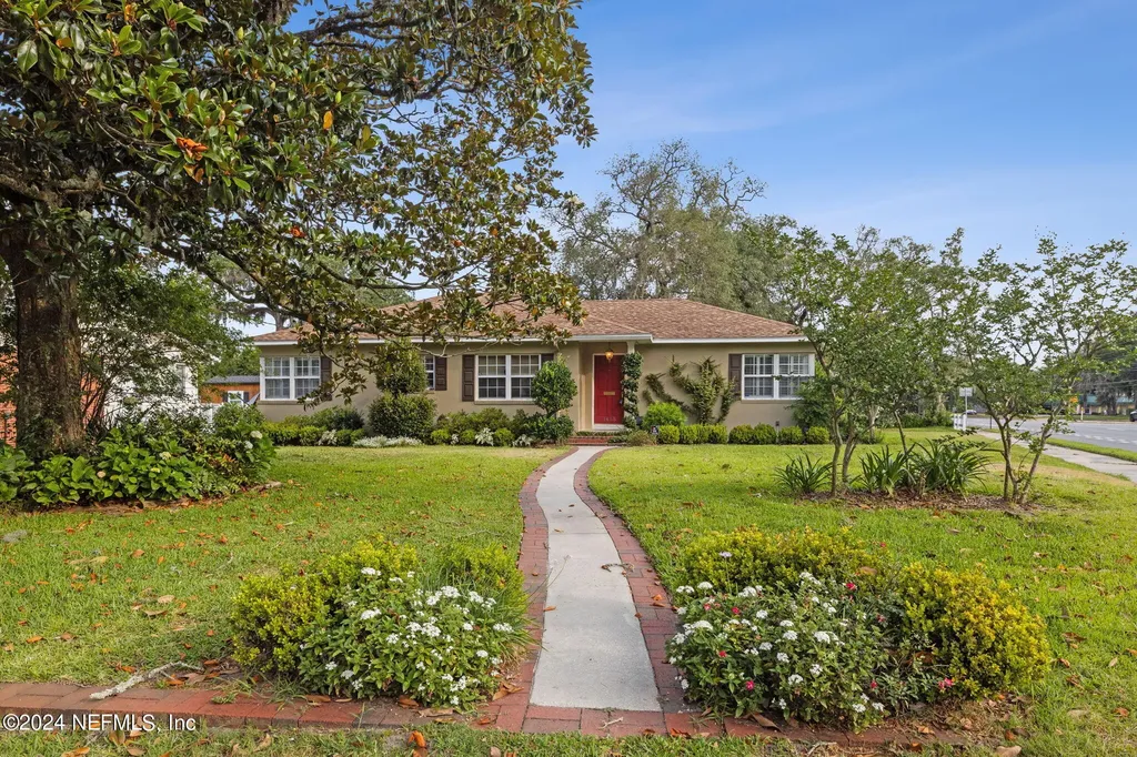1455 Riverbirch Lane Jacksonville FL 32207