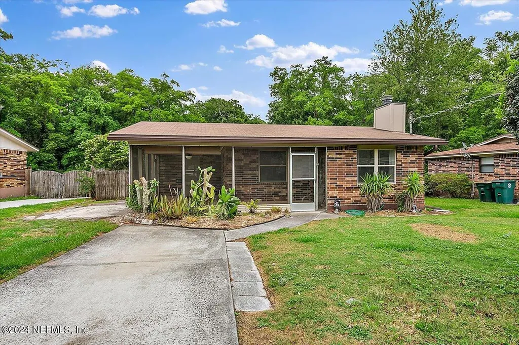 4425 Packard Drive Jacksonville FL 32246
