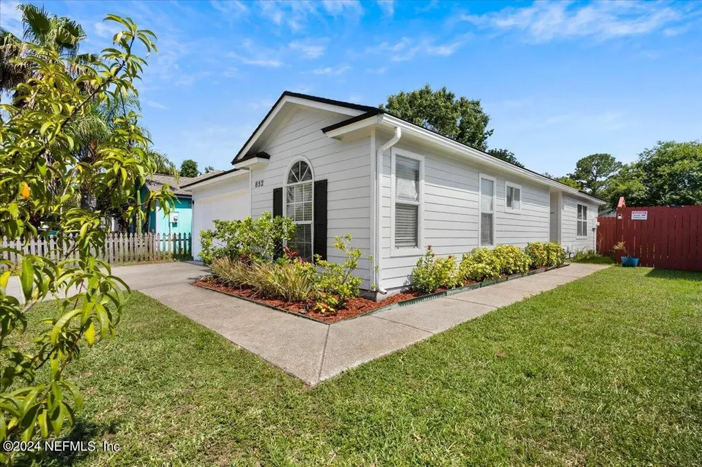 852 Majestic Cypress Drive N Jacksonville FL 32233