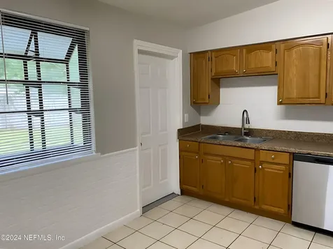 6303 Columbine Drive Jacksonville FL 32211