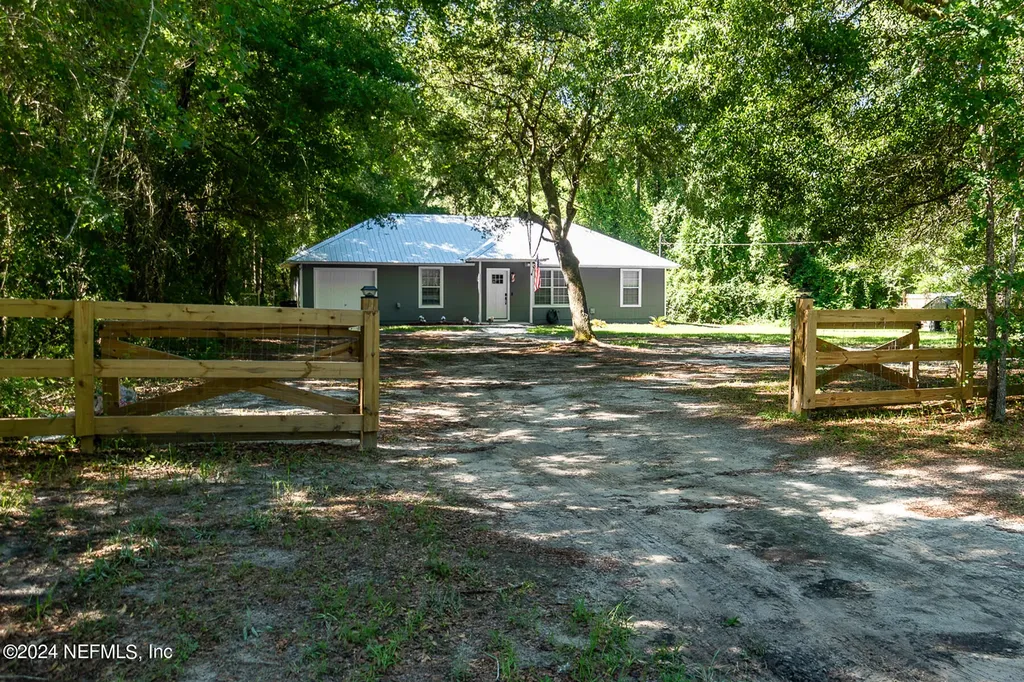4671 Rosemary Street Middleburg FL 32068