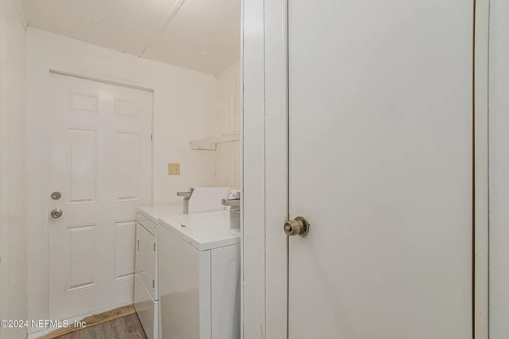 5419 Woodcrest Road Jacksonville FL 32205