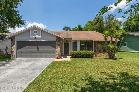 3145 Sweetwater Oaks Drive S Jacksonville FL 32223