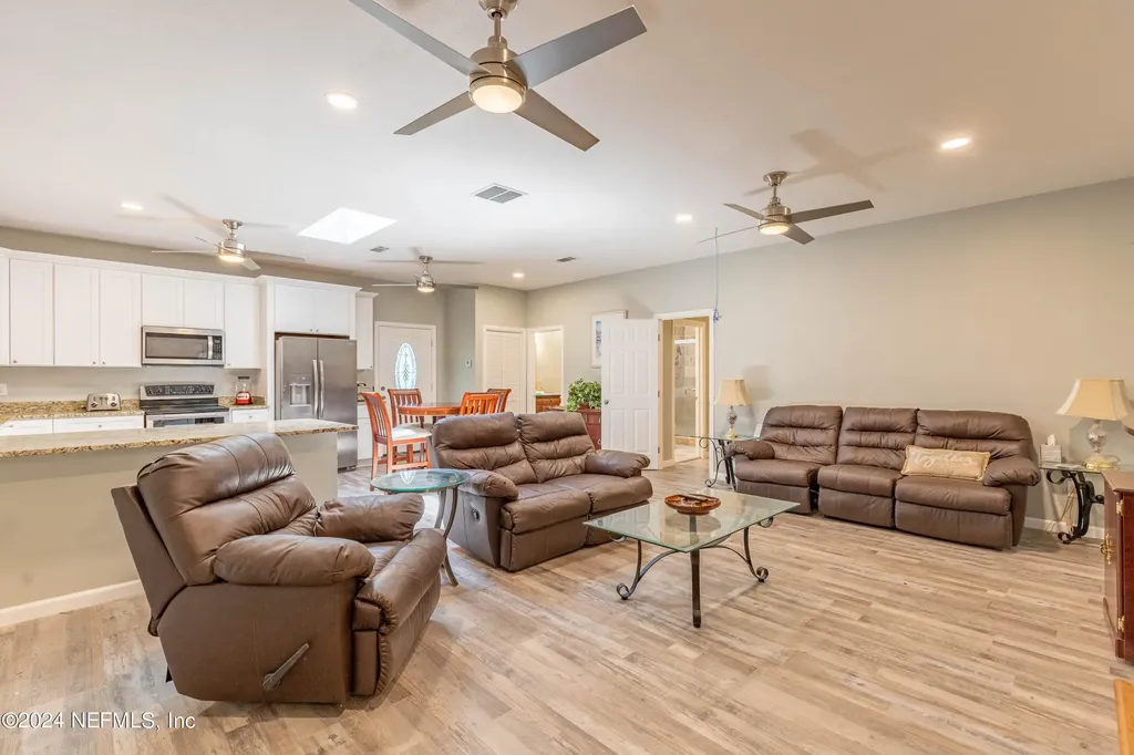 2016 Cassat Avenue Jacksonville FL 32210