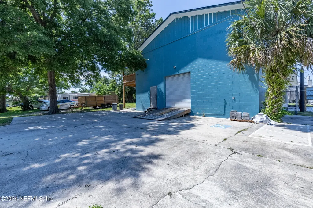 2016 Cassat Avenue Jacksonville FL 32210