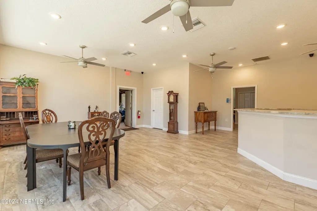 2016 Cassat Avenue Jacksonville FL 32210