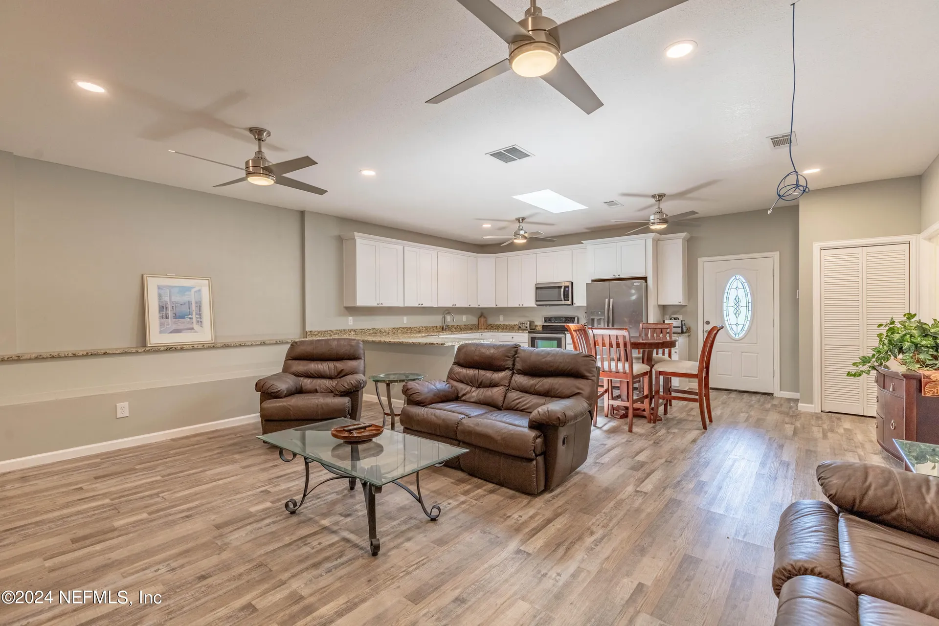 2016 Cassat Avenue Jacksonville FL 32210