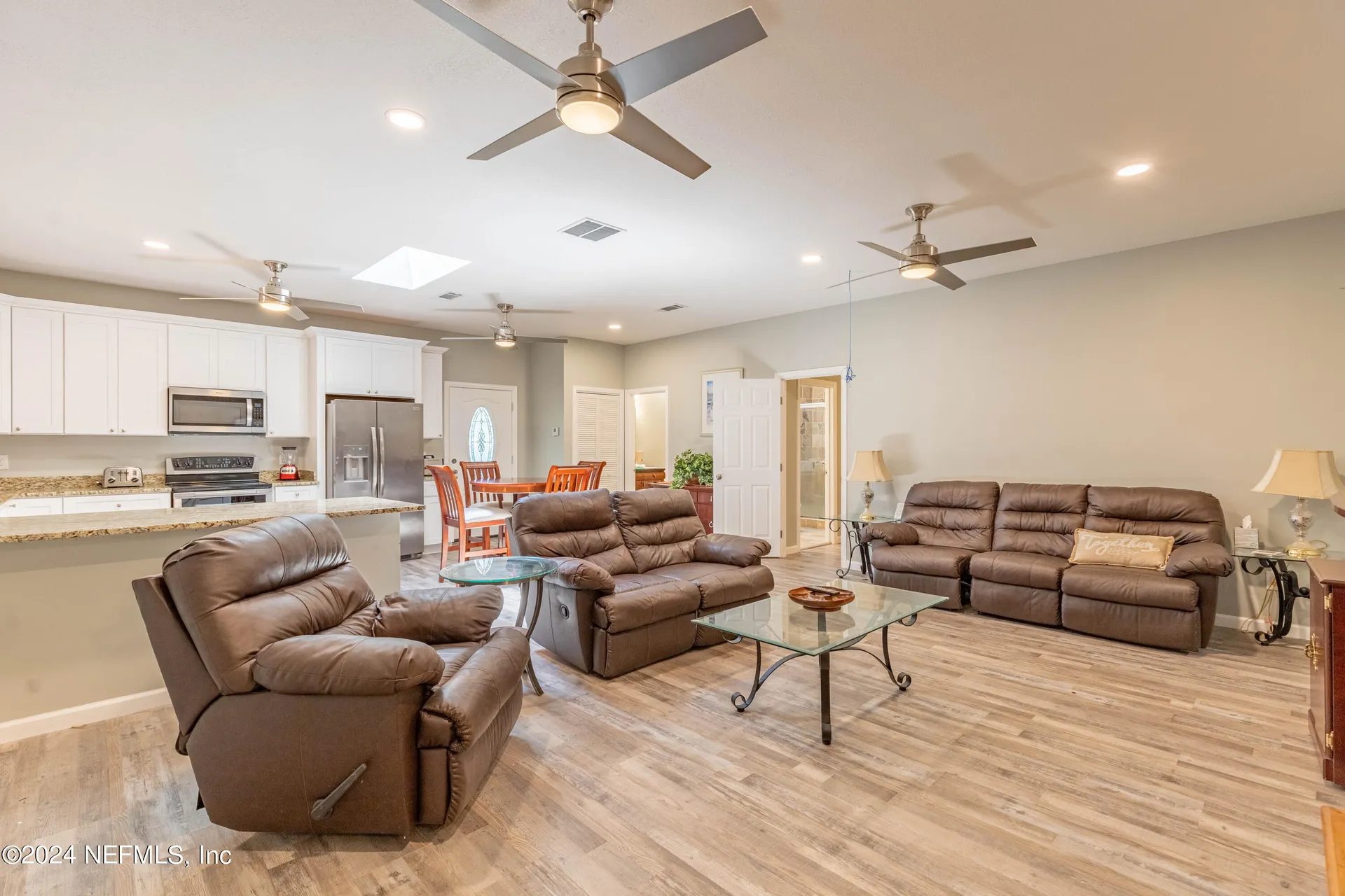 2016 Cassat Avenue Jacksonville FL 32210