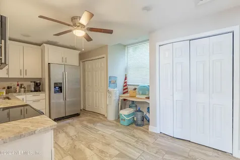 2016 Cassat Avenue Jacksonville FL 32210