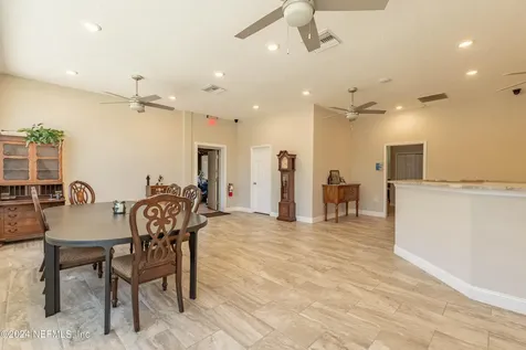 2016 Cassat Avenue Jacksonville FL 32210