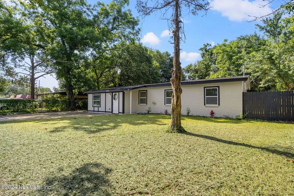5044 Columbus Avenue Jacksonville FL 32254