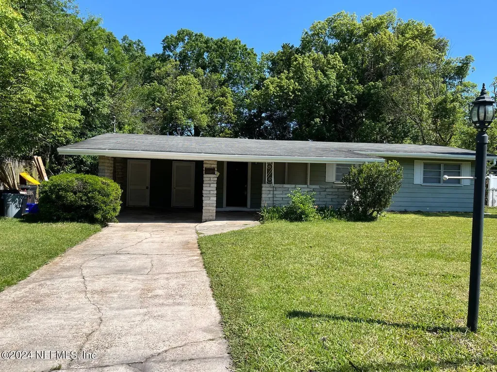 6455 Solandra Drive Jacksonville FL 32210