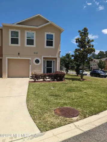3735 Verde Gardens Circle Jacksonville FL 32218