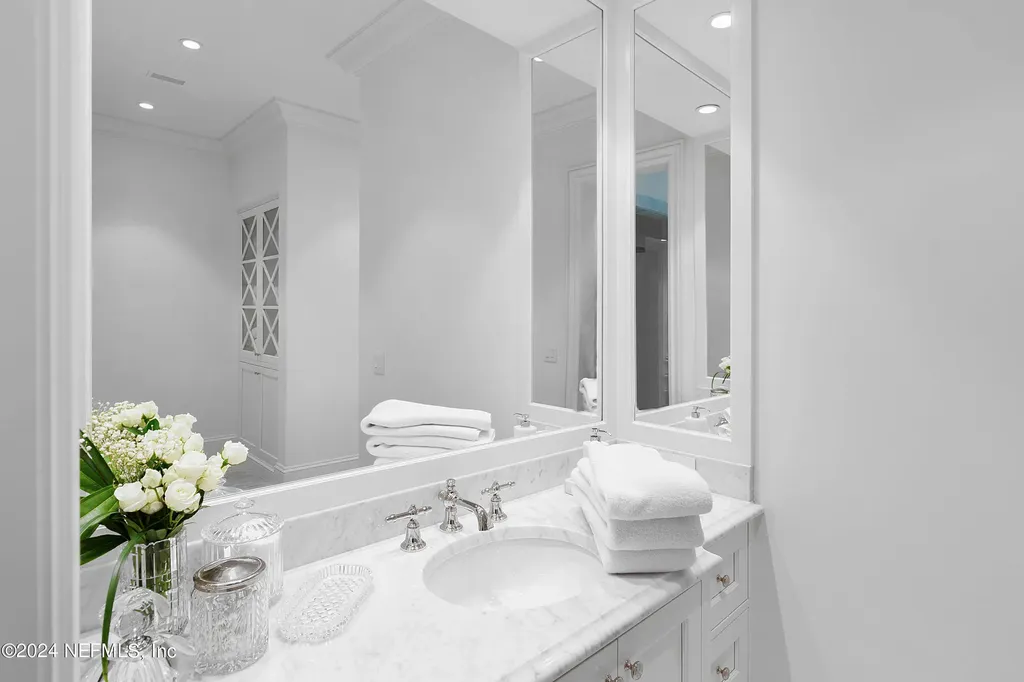156 Plantation Circle S Ponte Vedra Beach FL 32082