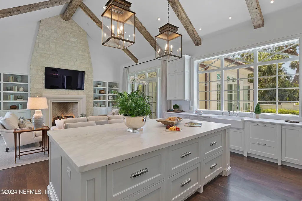 156 Plantation Circle S Ponte Vedra Beach FL 32082