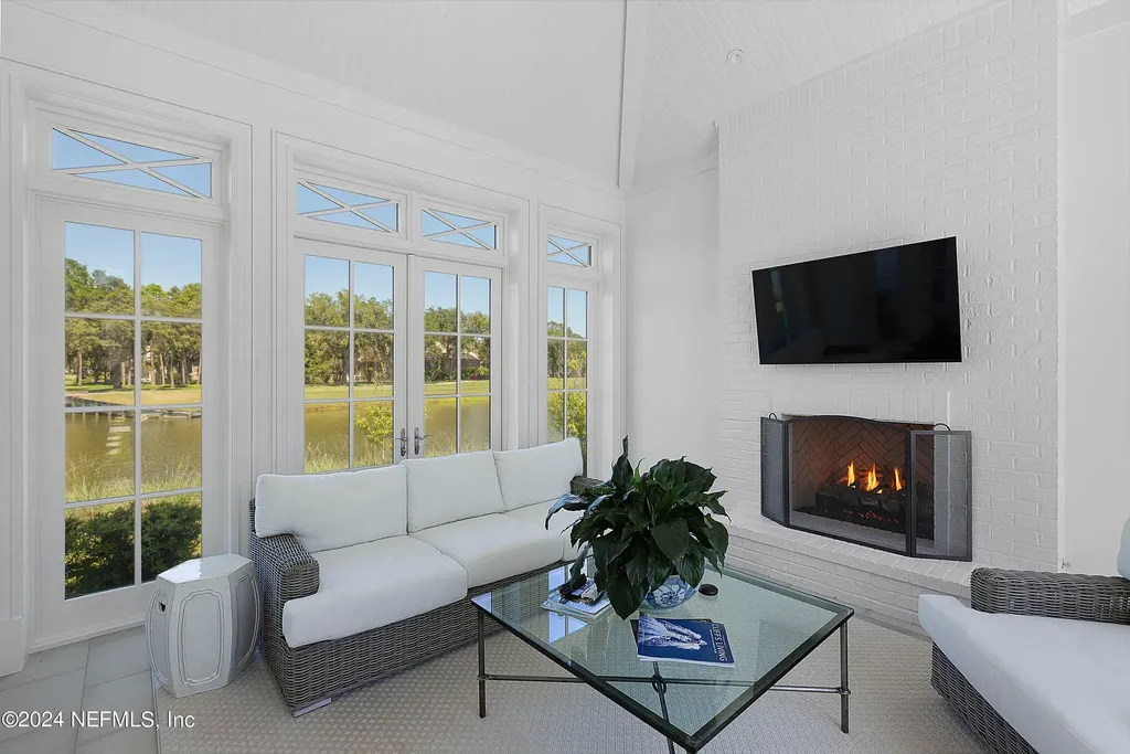 156 Plantation Circle S Ponte Vedra Beach FL 32082
