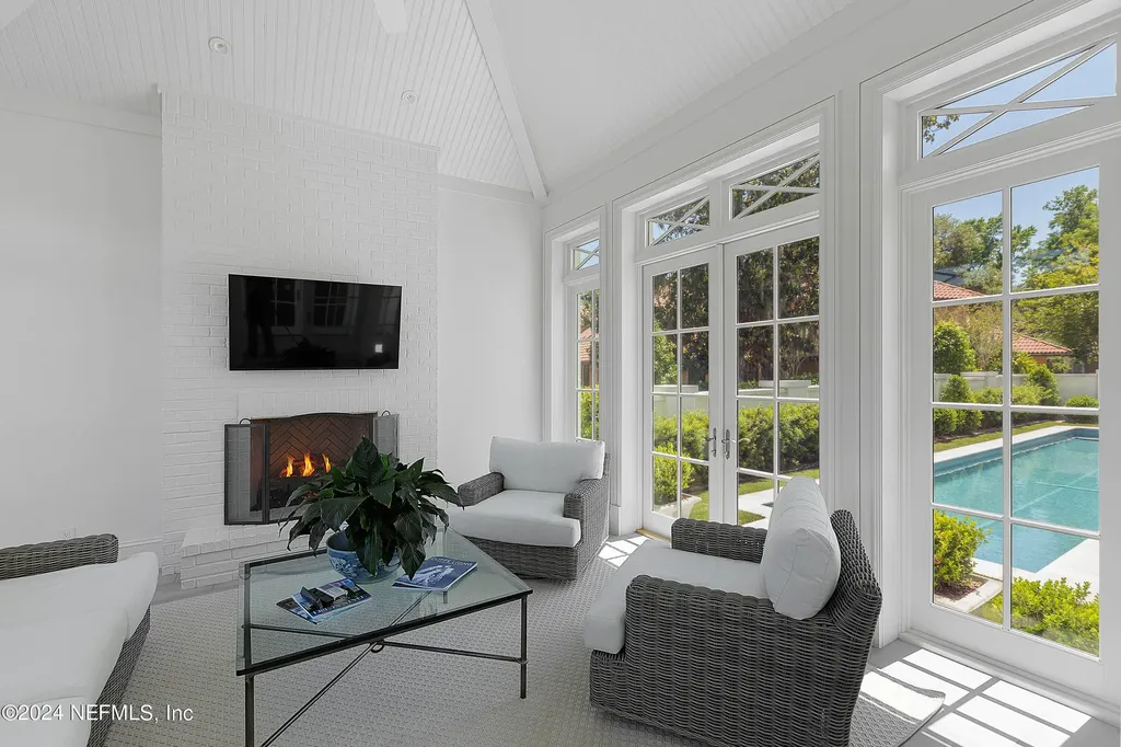 156 Plantation Circle S Ponte Vedra Beach FL 32082