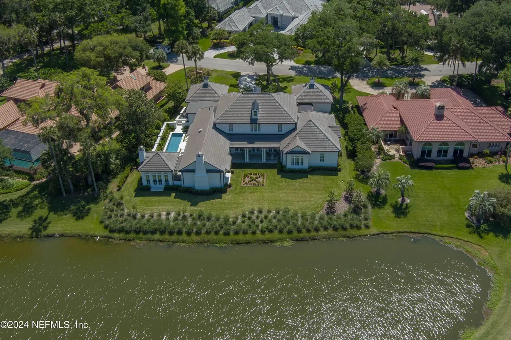 156 Plantation Circle S Ponte Vedra Beach FL 32082
