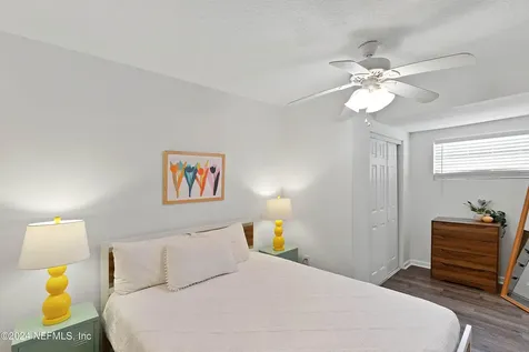 1207 &1205 2nd Street S Jacksonville Beach FL 32250